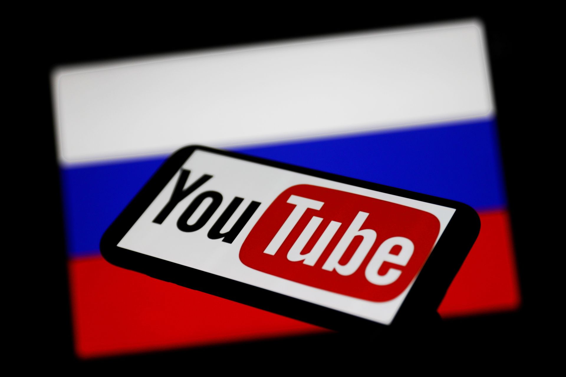 Google robi porządki. Tysiące propagandowych kanałów znika z YouTube