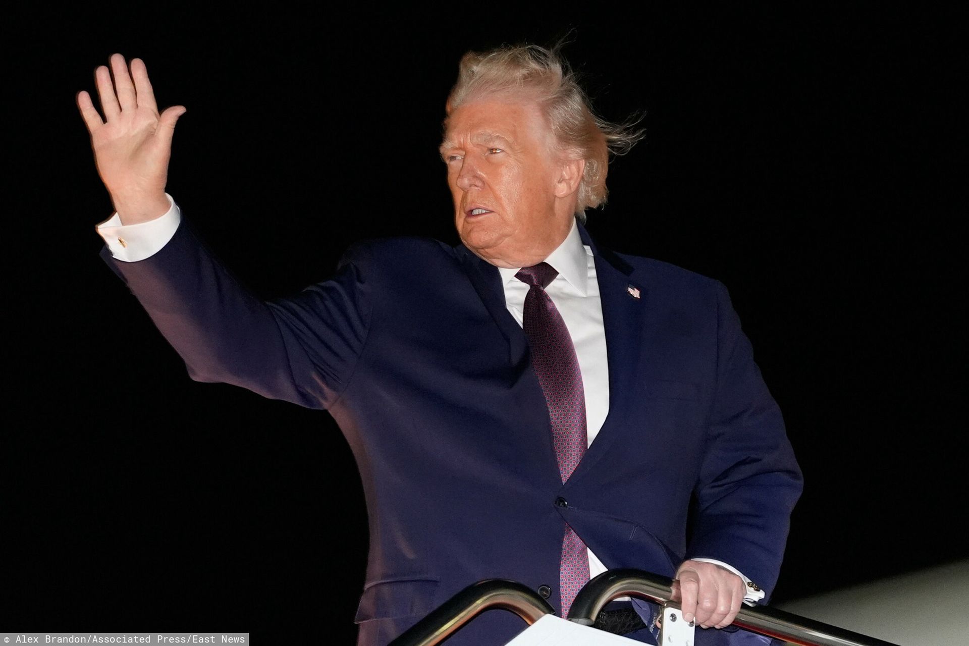 Amerykanie niezadowoleni z kosztów życia. Winią Trumpa