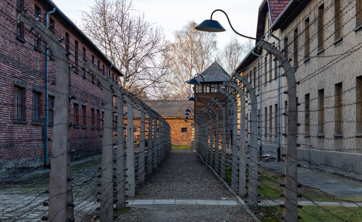 Historia KL Auschwitz-Birkenau. Co warto o niej wiedzieć?