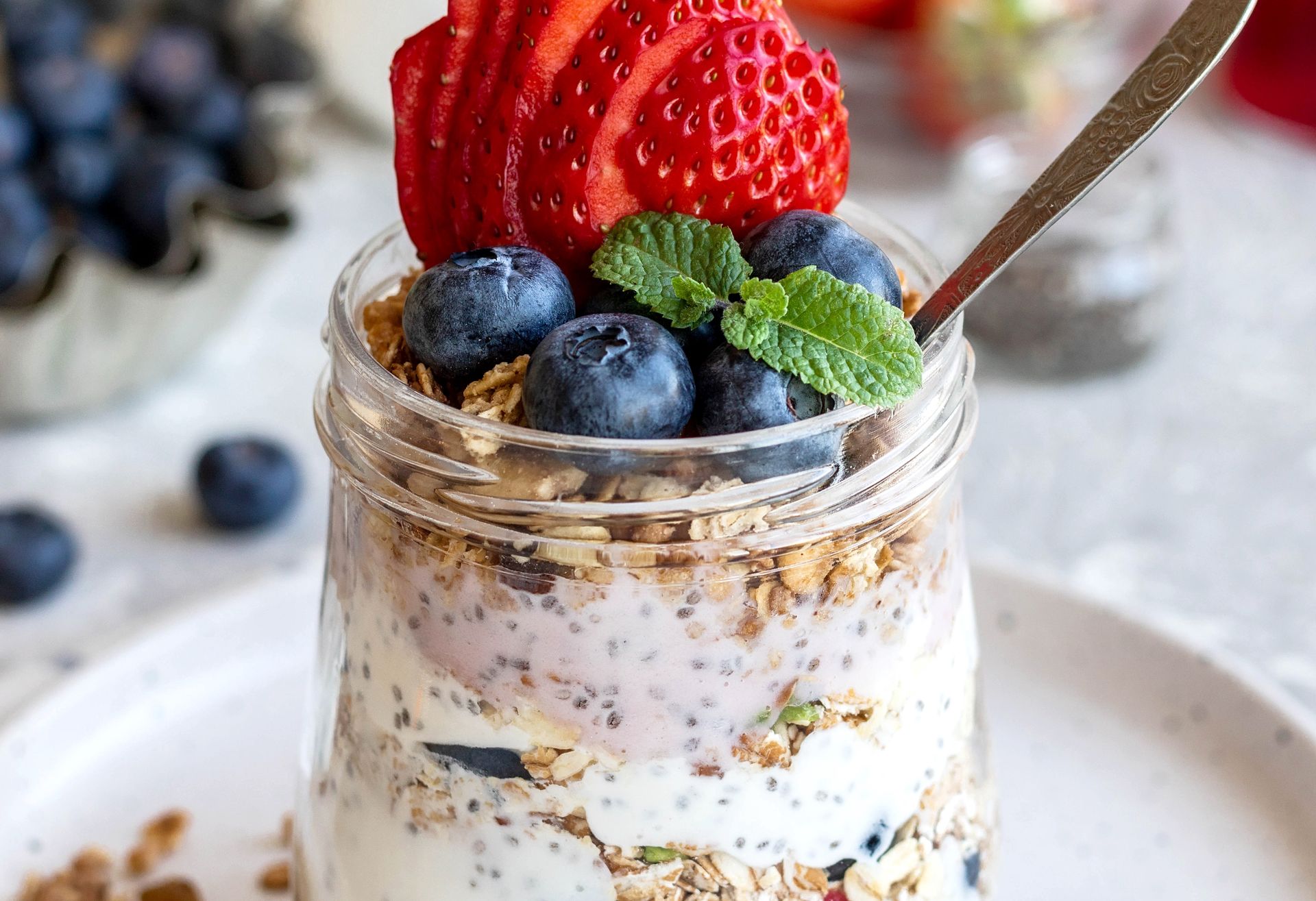 Wieczorem wstawiam do lodówki i mam śniadanie na rano. Na słodko, a zdrowe, postawi cię na nogi