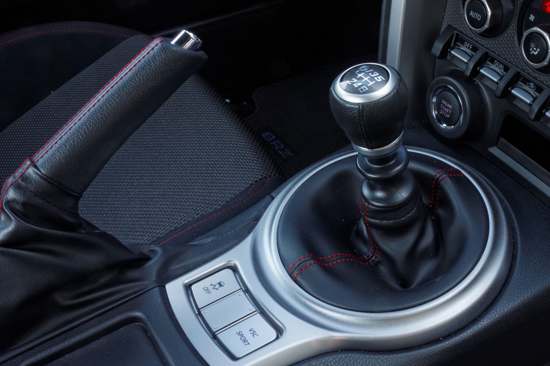 Wrzucasz na luz? Tak nie zaoszczędzisz paliwa