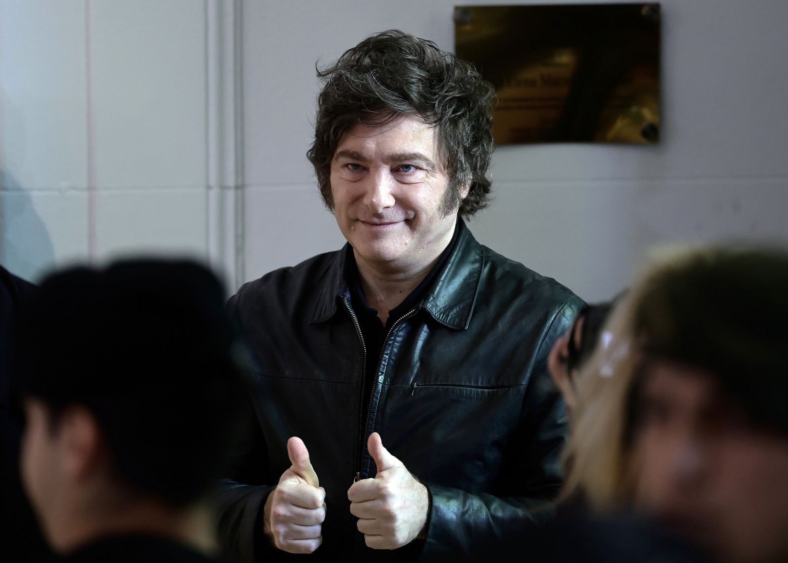 Prezydent Argentyny zadowolony. Jego partia wygrywa wybory