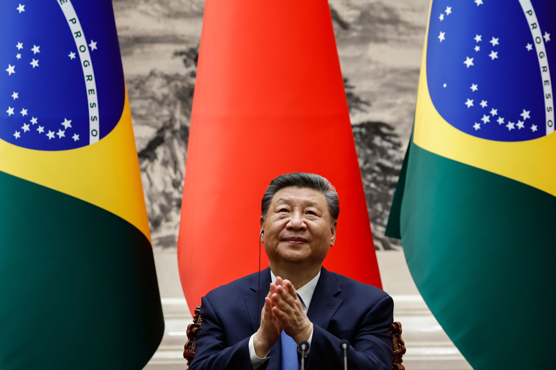 Chiny ostrzegają: Świat nie zazna pokoju bez stabilności na Bliskim Wschodzie