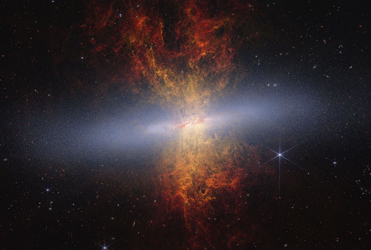 Astronomowie w szoku. Webb odkrywa miliony gwiazd w galaktyce Cygaro