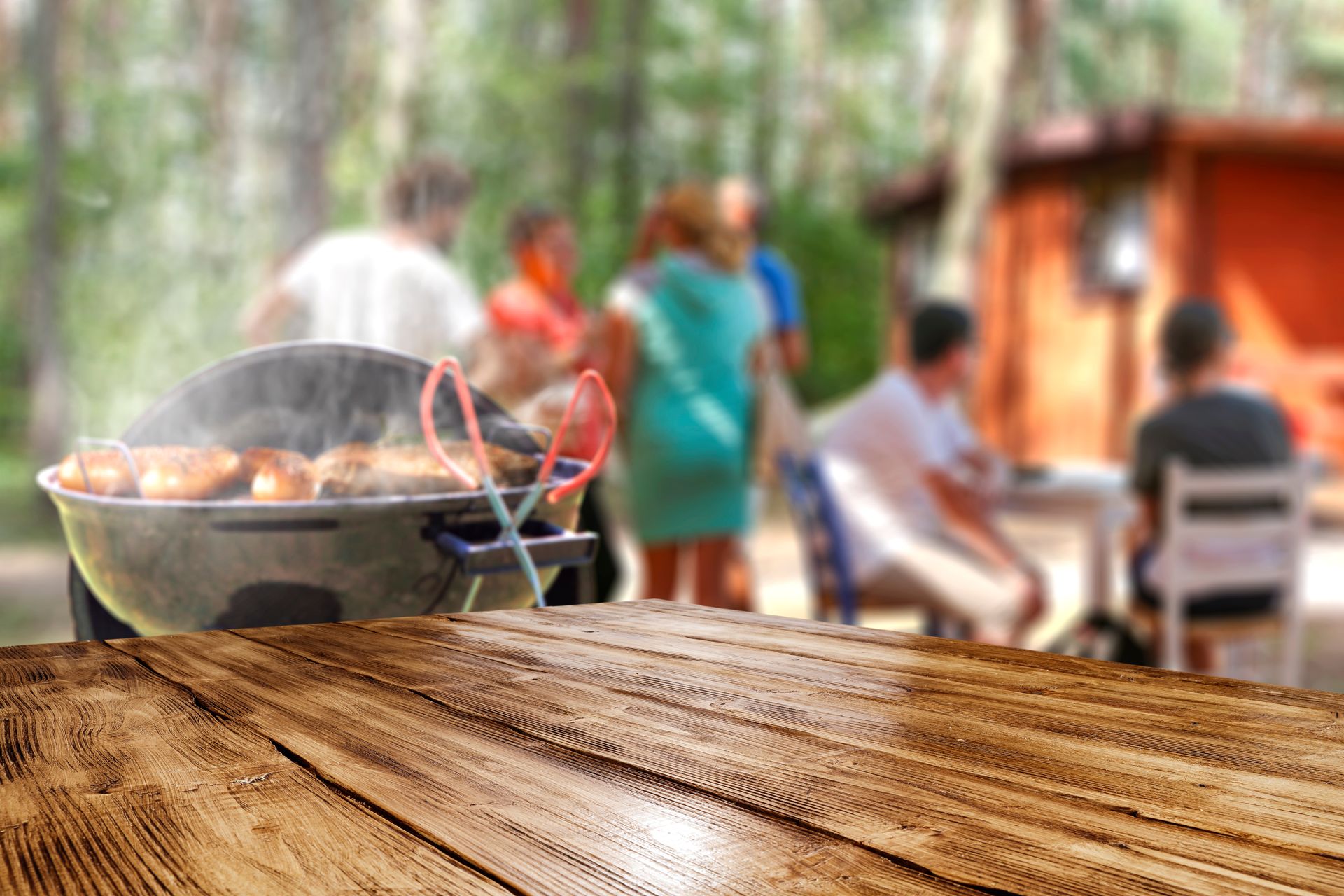 Jak smakują potrawy z grilla węglowego, a jak z grilla gazowego?