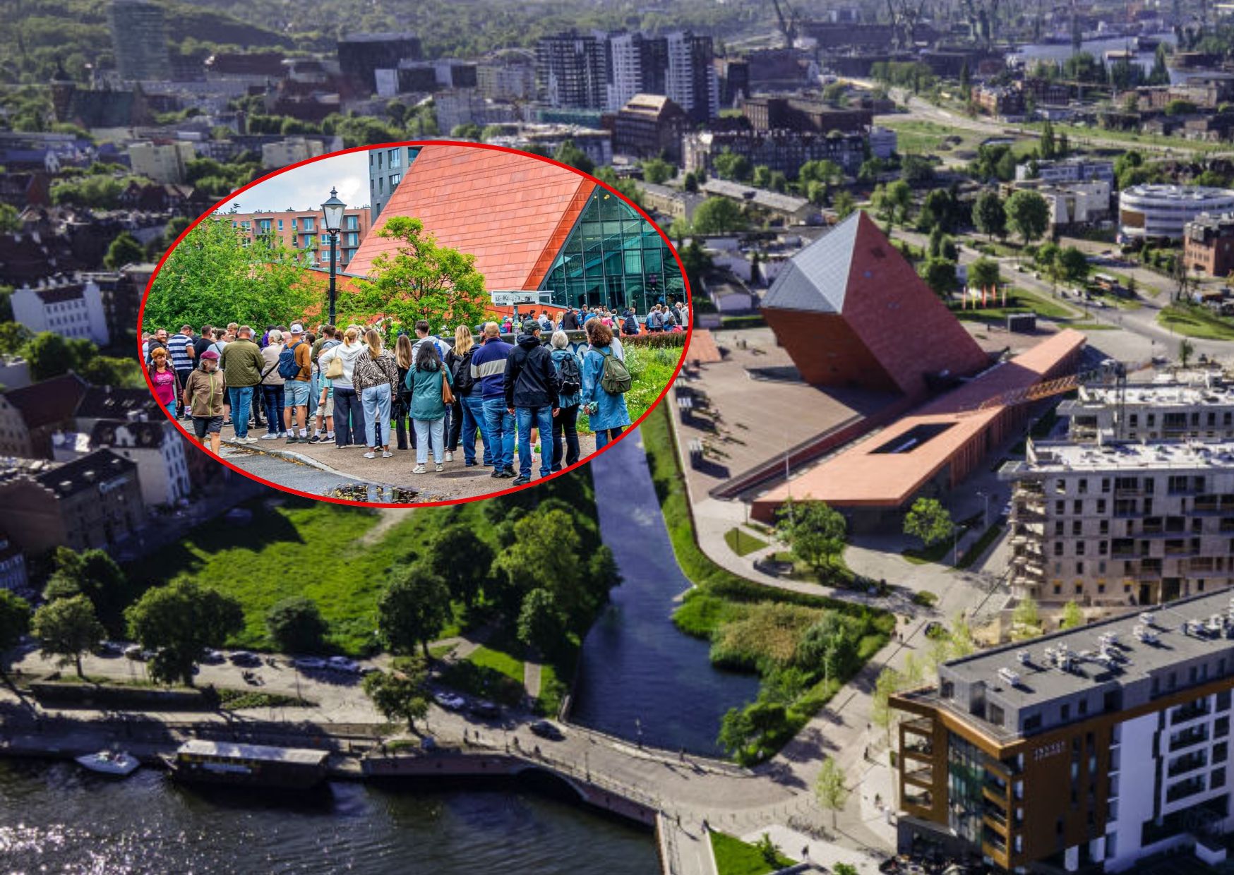 Gigantyczna kolejka przed wejściem. "Notujemy rekordy frekwencji"