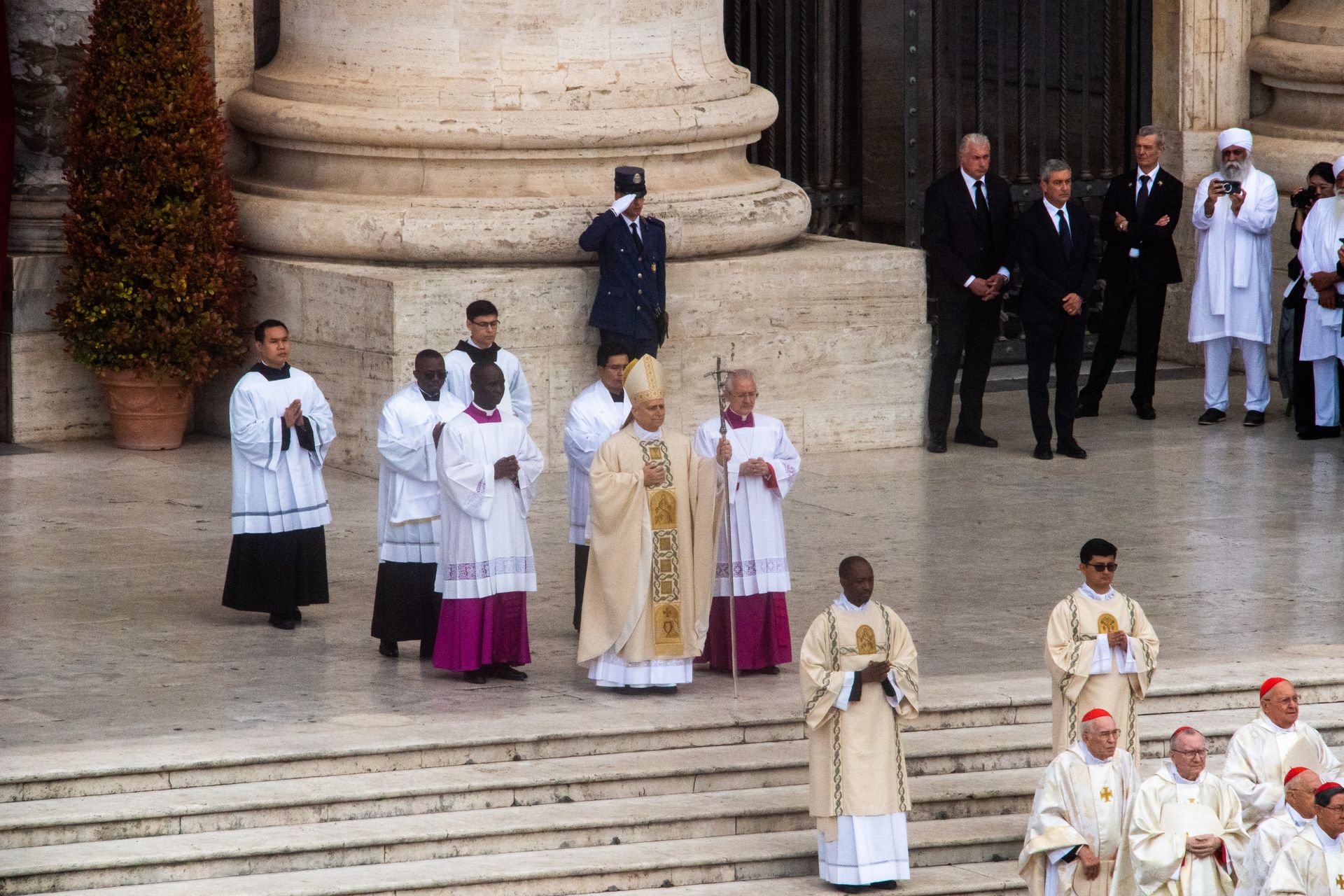 Pierwsza podróż. Papież wskazał kierunek