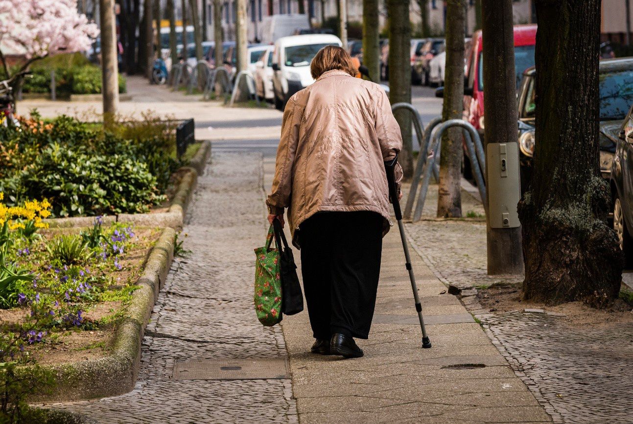 Wyższa emerytura przyjdzie wcześniej. Zmiany dla miliona seniorów