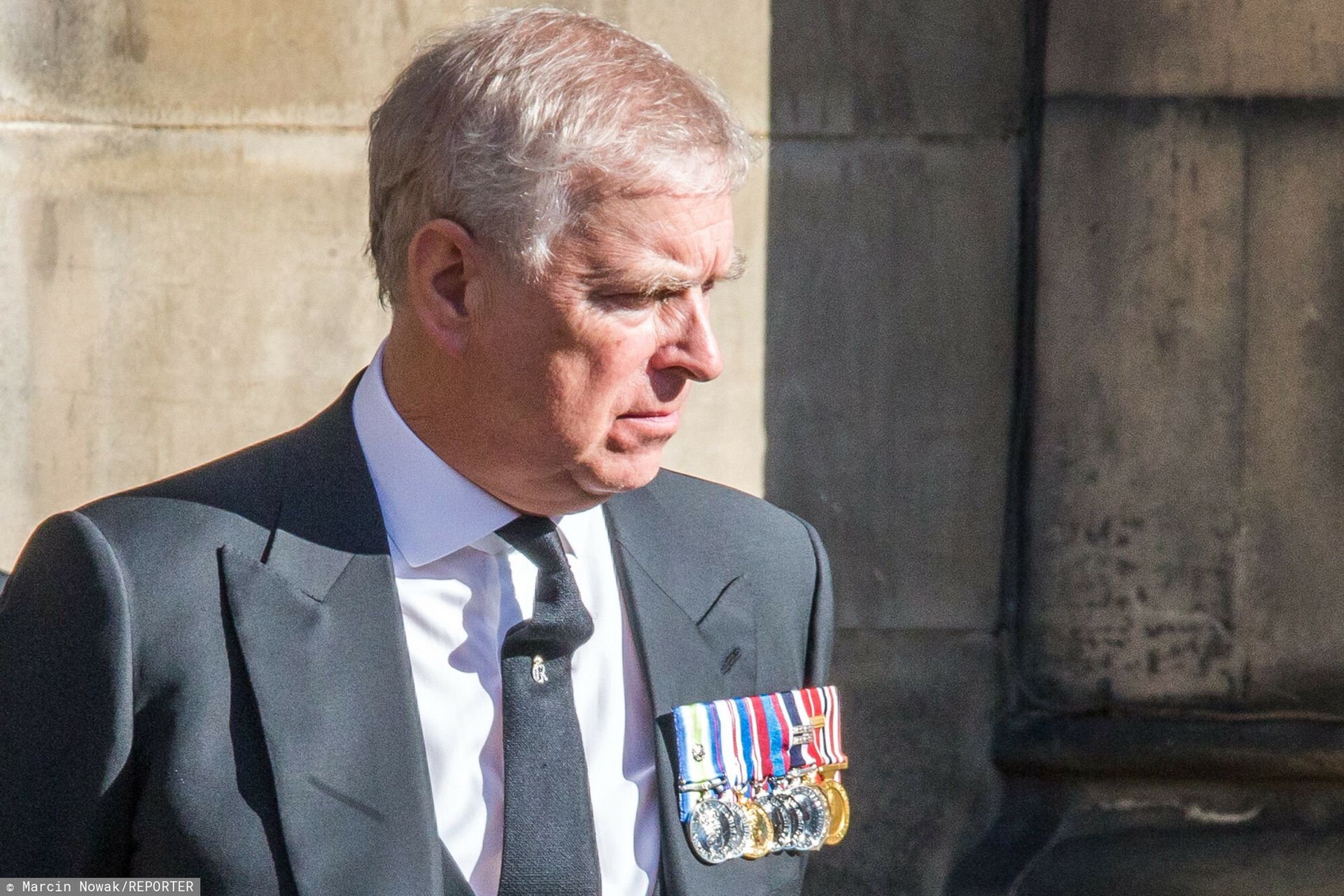 Policja bada doniesienia medialne. Książę Andrzej rezygnuje z tytułów