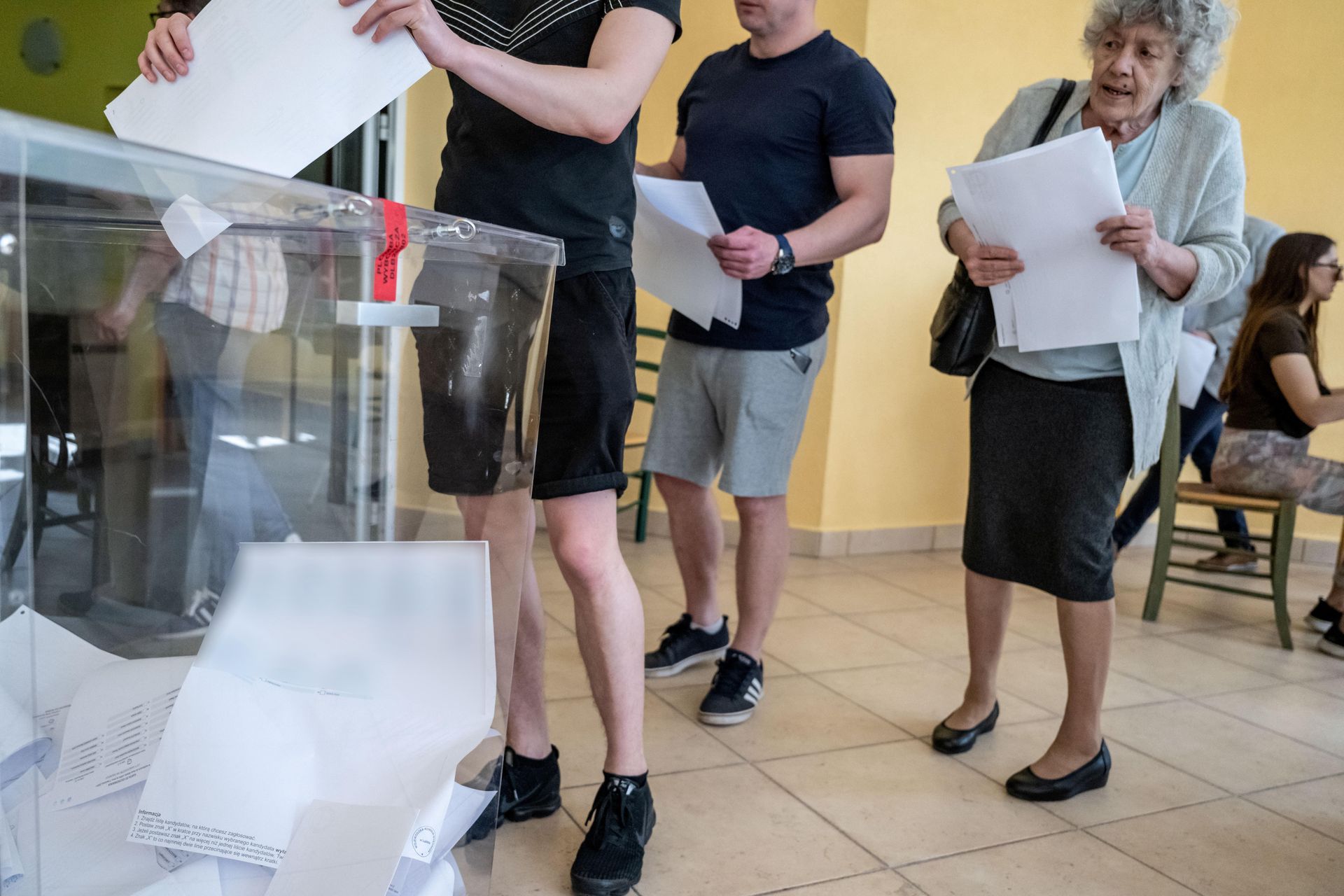 Już jutro wybory prezydenckie 2025. Co warto wiedzieć na dzień przed wyborami?