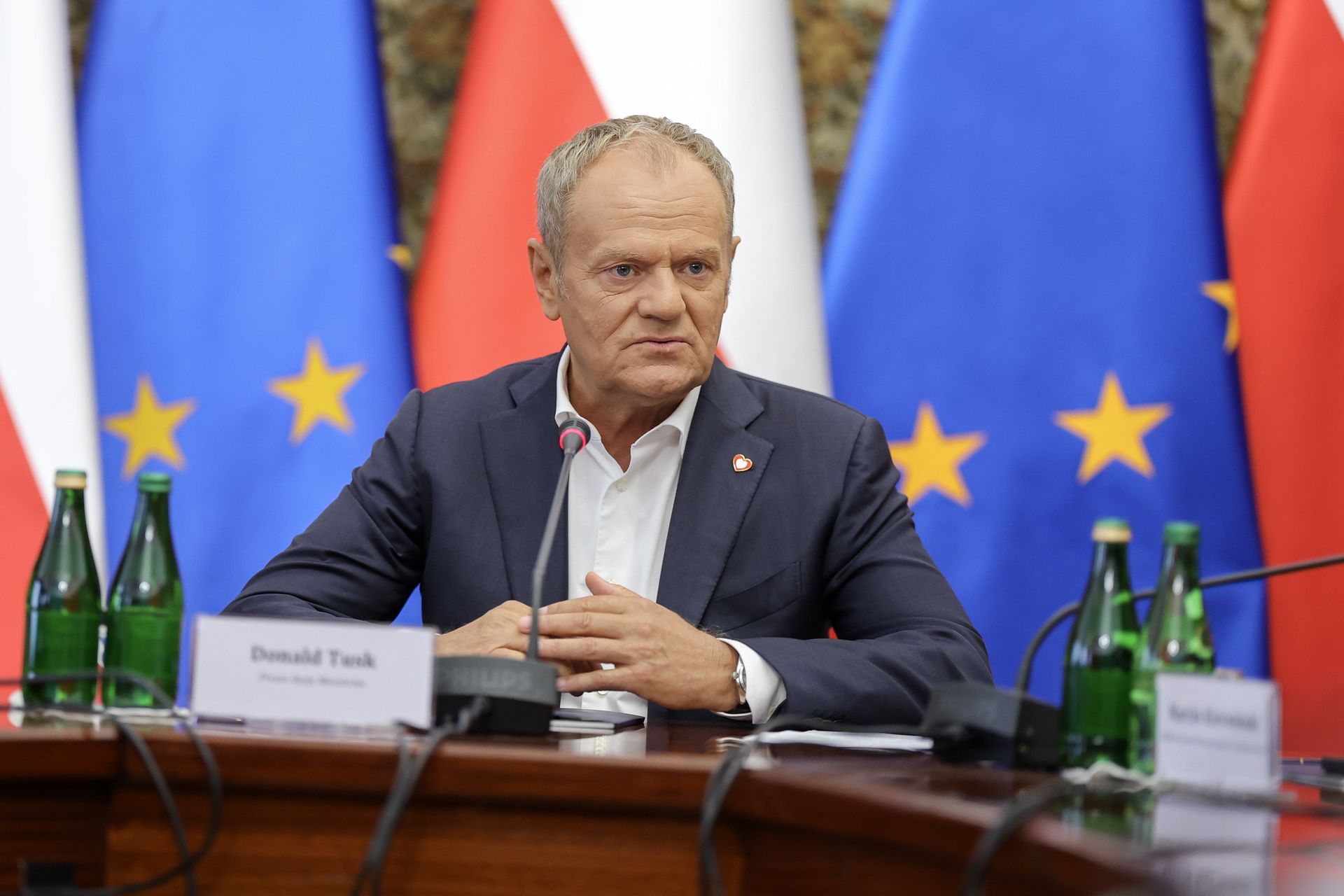 Po atakach w szkołach. Premier: trzeba natychmiast blokować mowę nienawiści w sieci. Ale przepisów brak