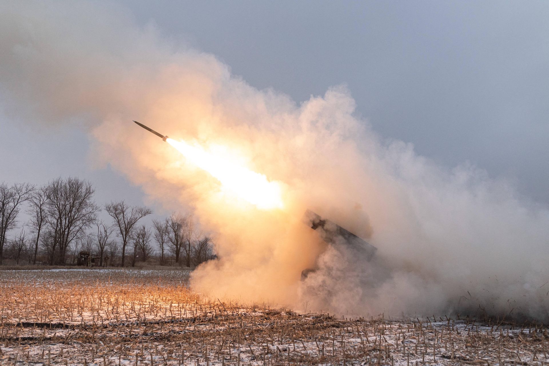 Brytyjski wywiad: Rosja przesuwa jednostki wzdłuż frontu