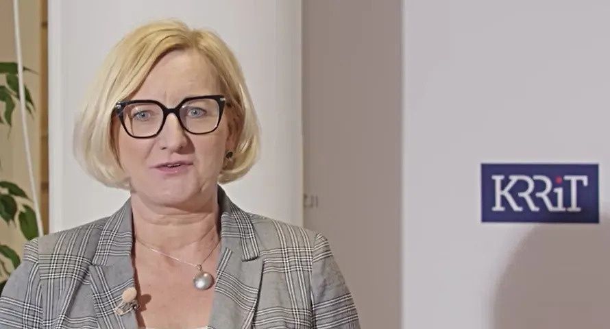 Szefowa KRRiT z apelem o równe traktowanie dziennikarzy