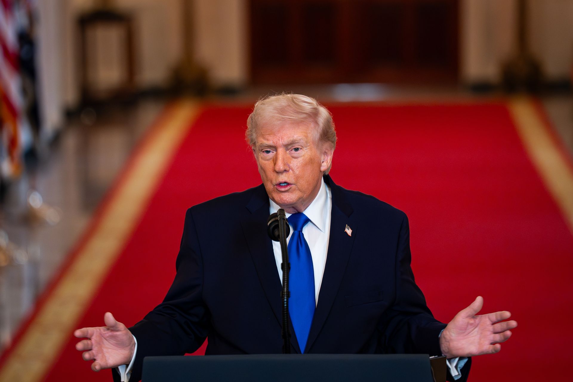 Trump na chwilę przed uderzeniem w Iran. Nagle się pożegnał