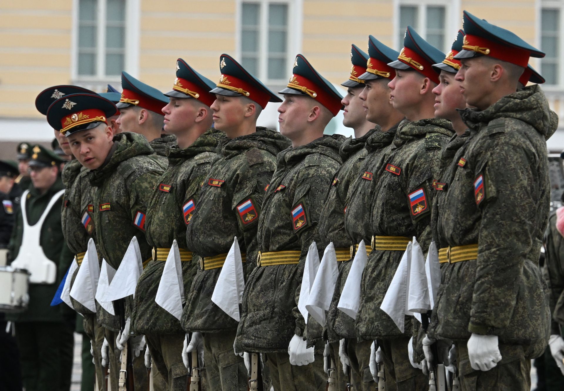 Rosyjska armia rekrutuje Białorusinów. Oferuje pieniądze i paszport