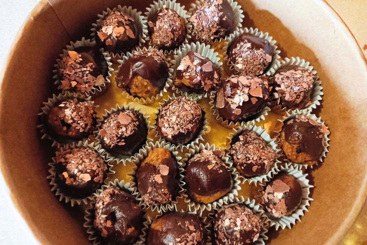 Wyglądają jak zwykłe praliny. Główny składnik wielu zniechęci do deseru