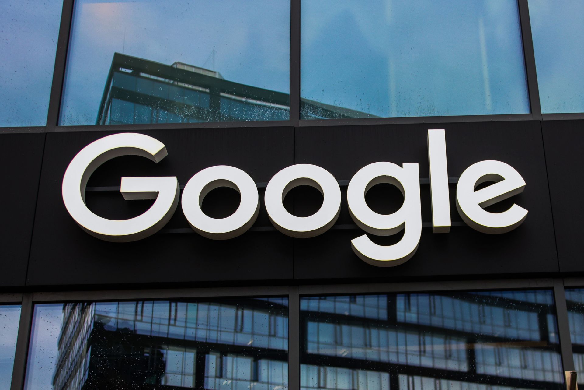 Google sprawdza nową opcję. Dotyczy Discovera