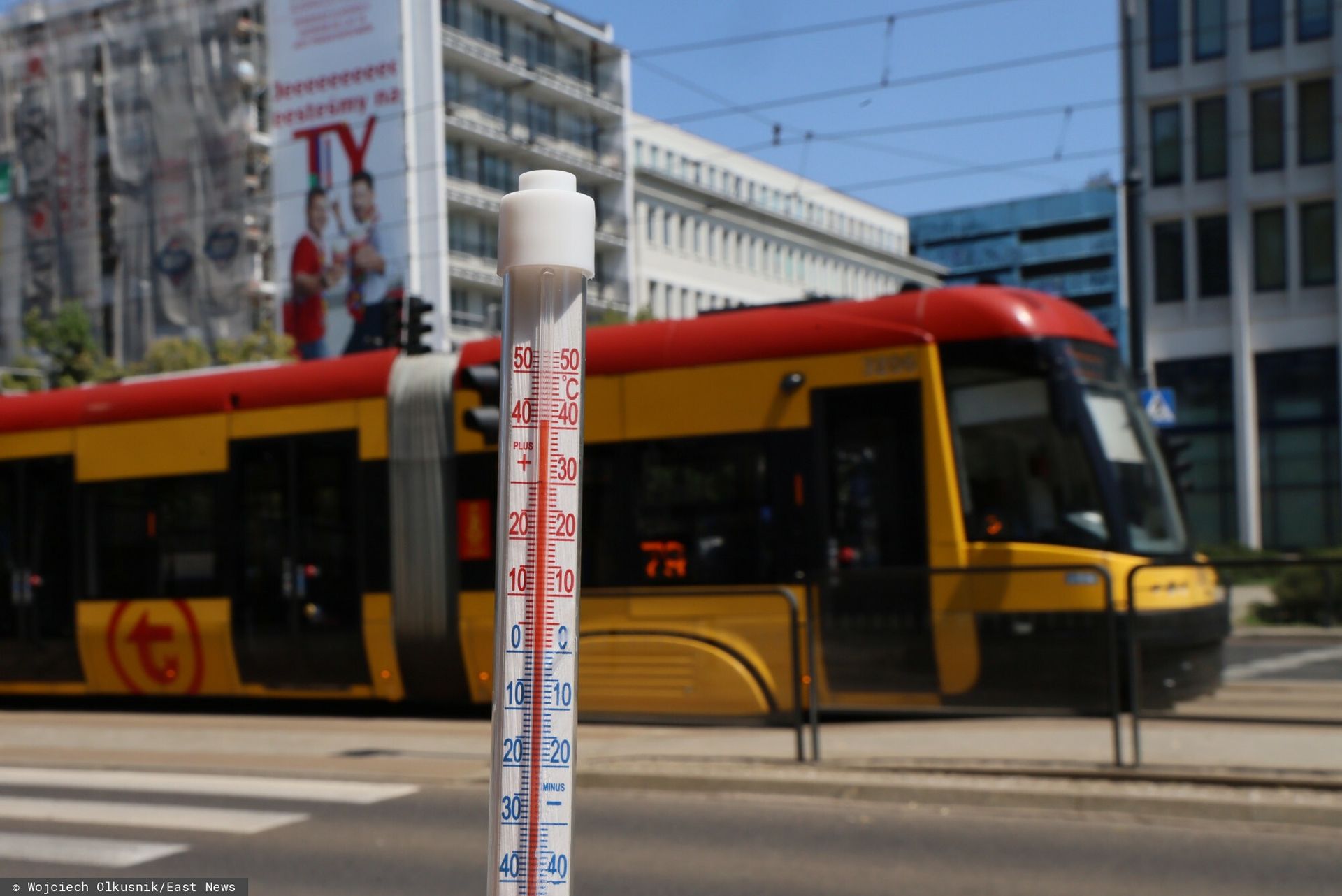 Pada tegoroczny rekord. Pierwsza stacja pokazała 40 stopni
