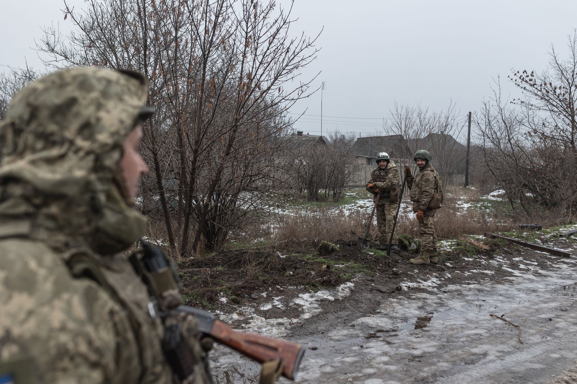 Rosjanie przejmują kontrolę nad strategicznym miastem. "Sytuacja jest poważna"