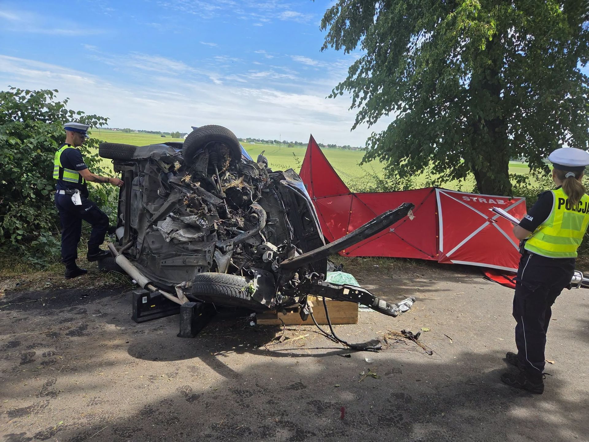 Tragiczny wypadek pod Włocławkiem. Nie żyją dwie osoby