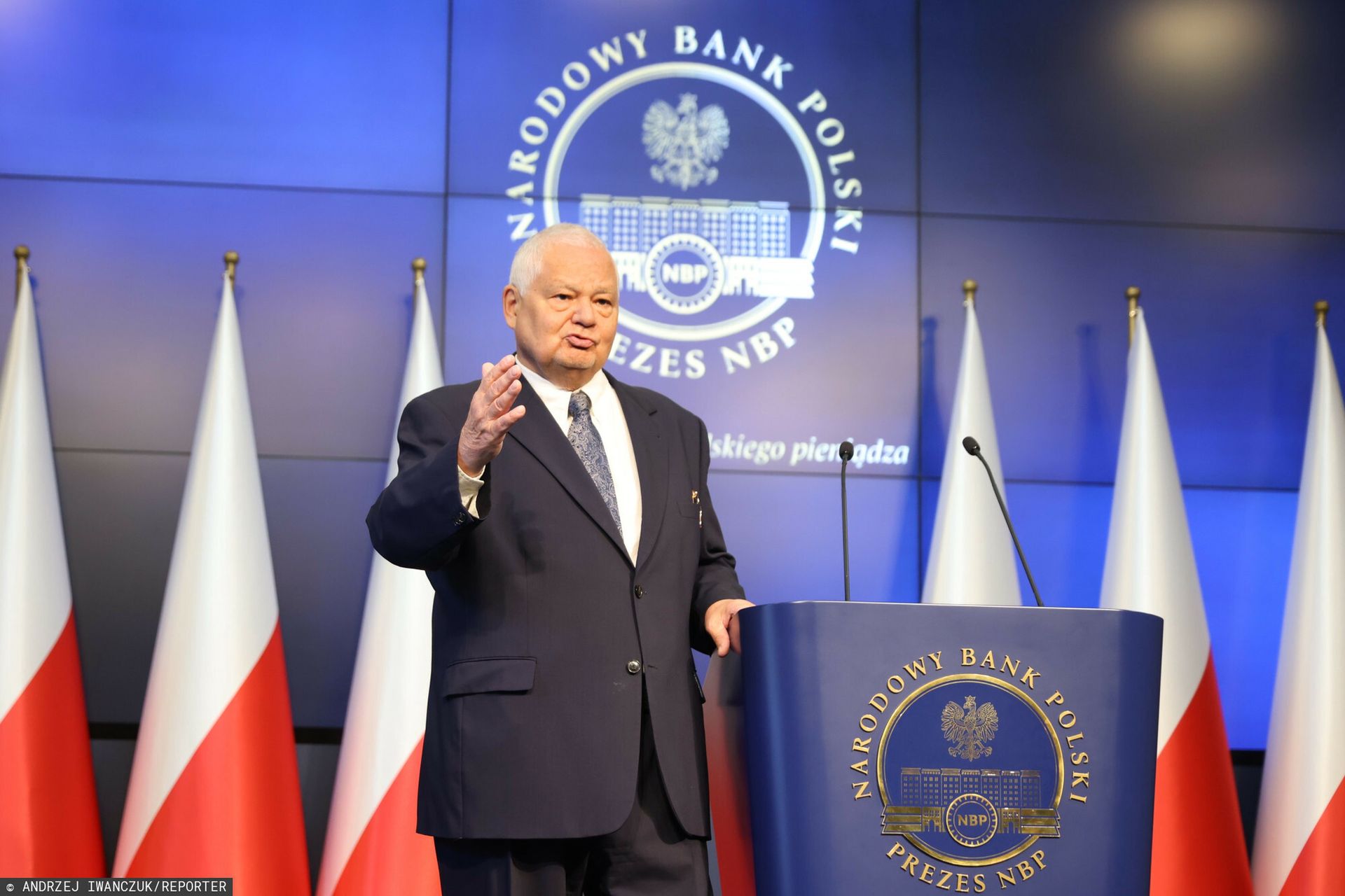 Stopy procentowe w dół. RPP podjęła decyzję