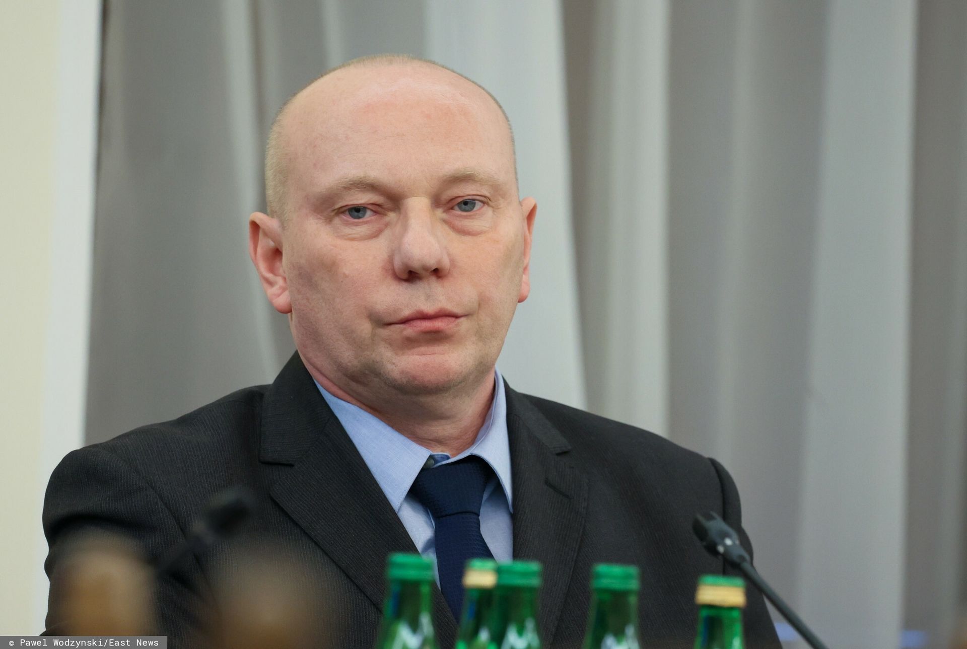 Były szef SKW zatrzymany na lotnisku. Miał lecieć na wakacje