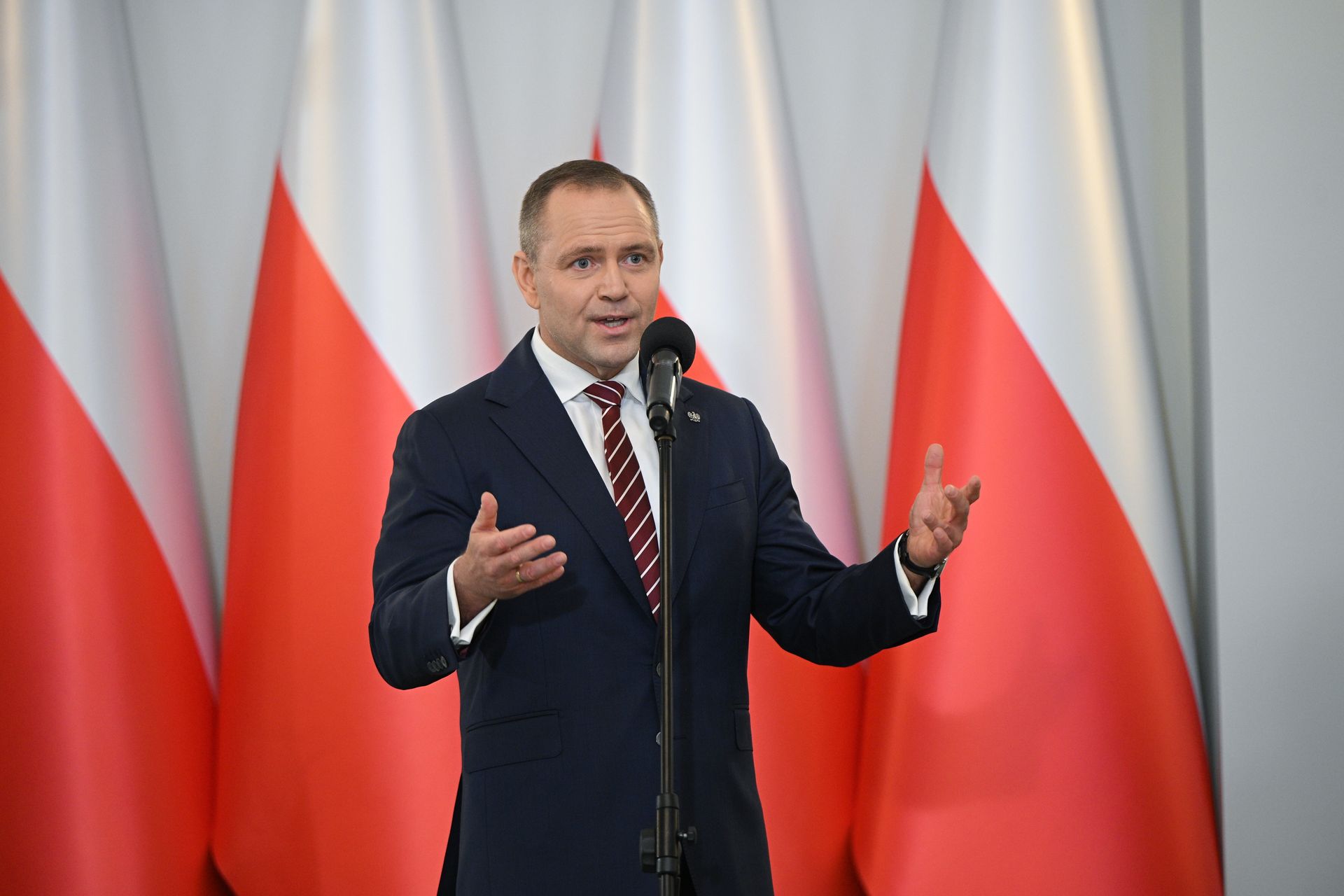Wraca sprawa kawalerki pana Jerzego. Chcą przesłuchać notariusza