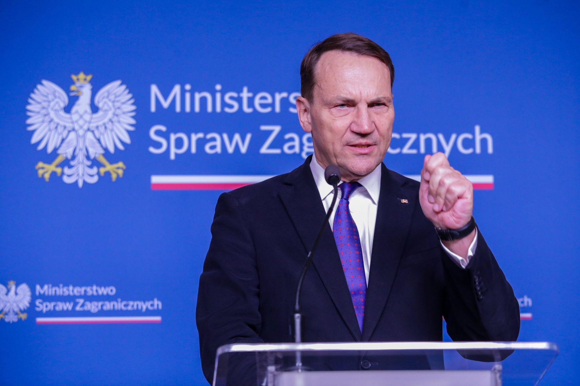 "Ja bym nie zaprosił". Sikorski o gościach RBN
