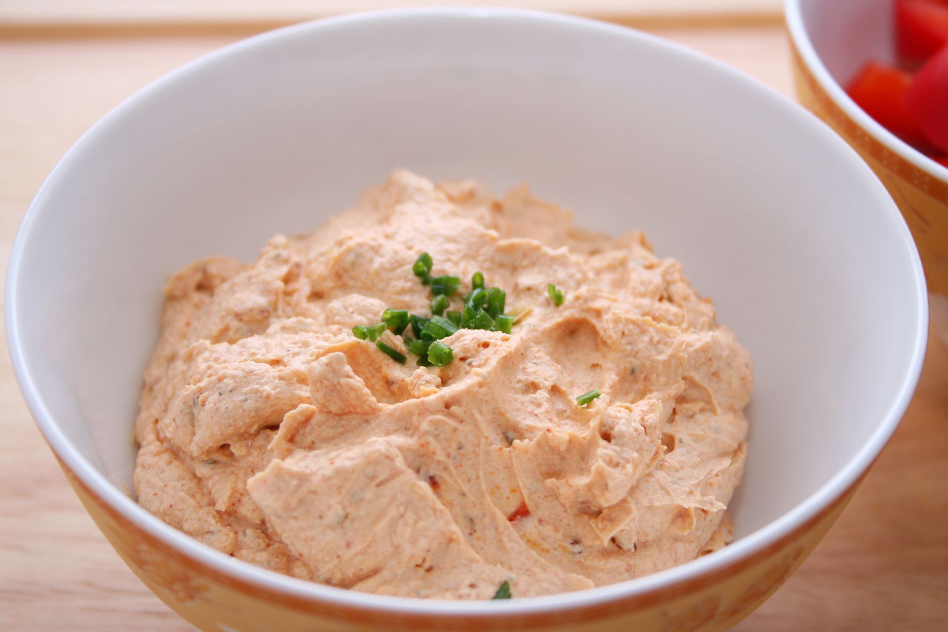 Mieszam serek i 4 składniki. O niebo lepsza niż pasta kanapkowa z ryby