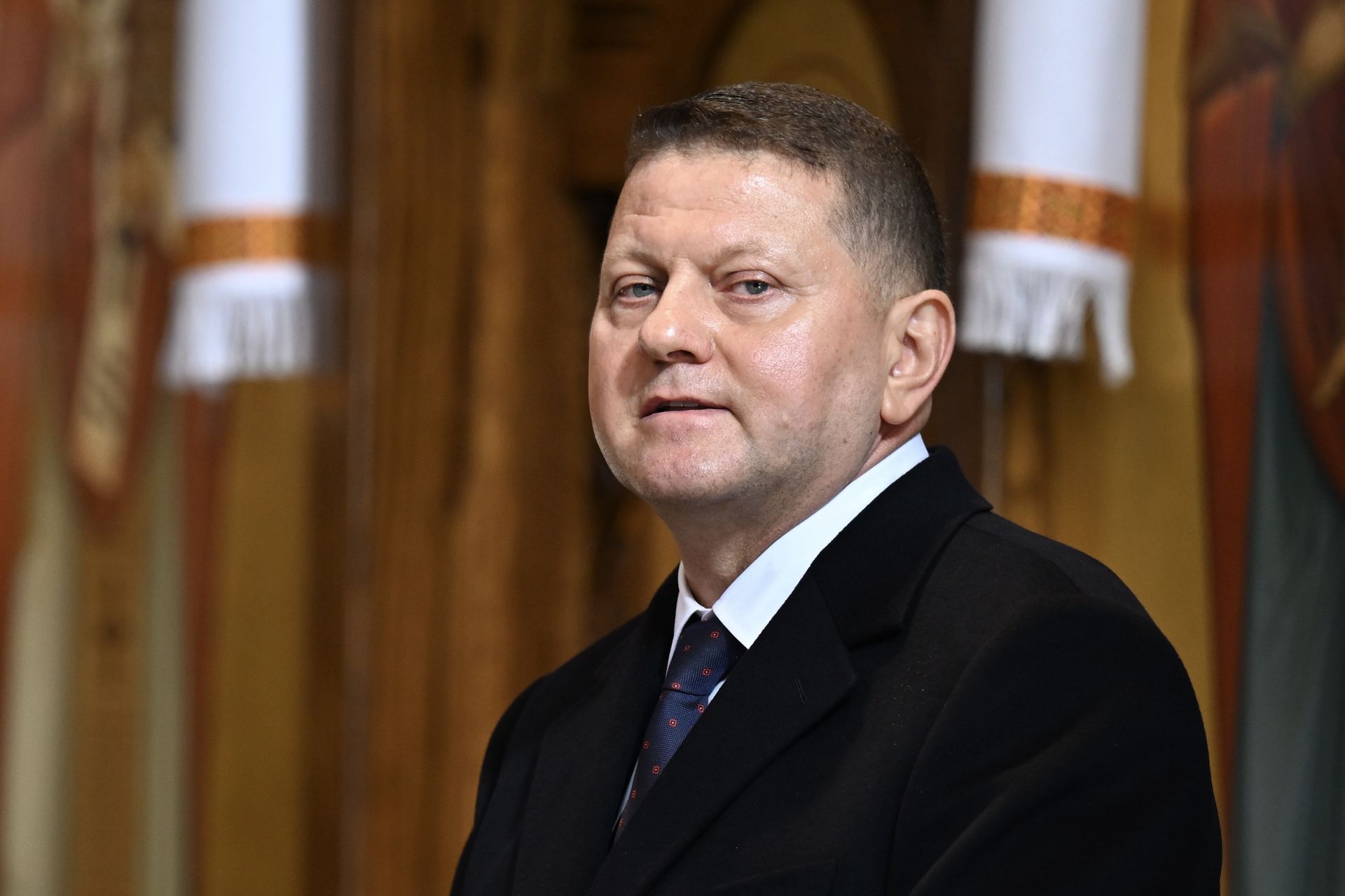 Załużny zagrozi pozycji Zełenskiego? Ujawniają próbę kontaktu z USA