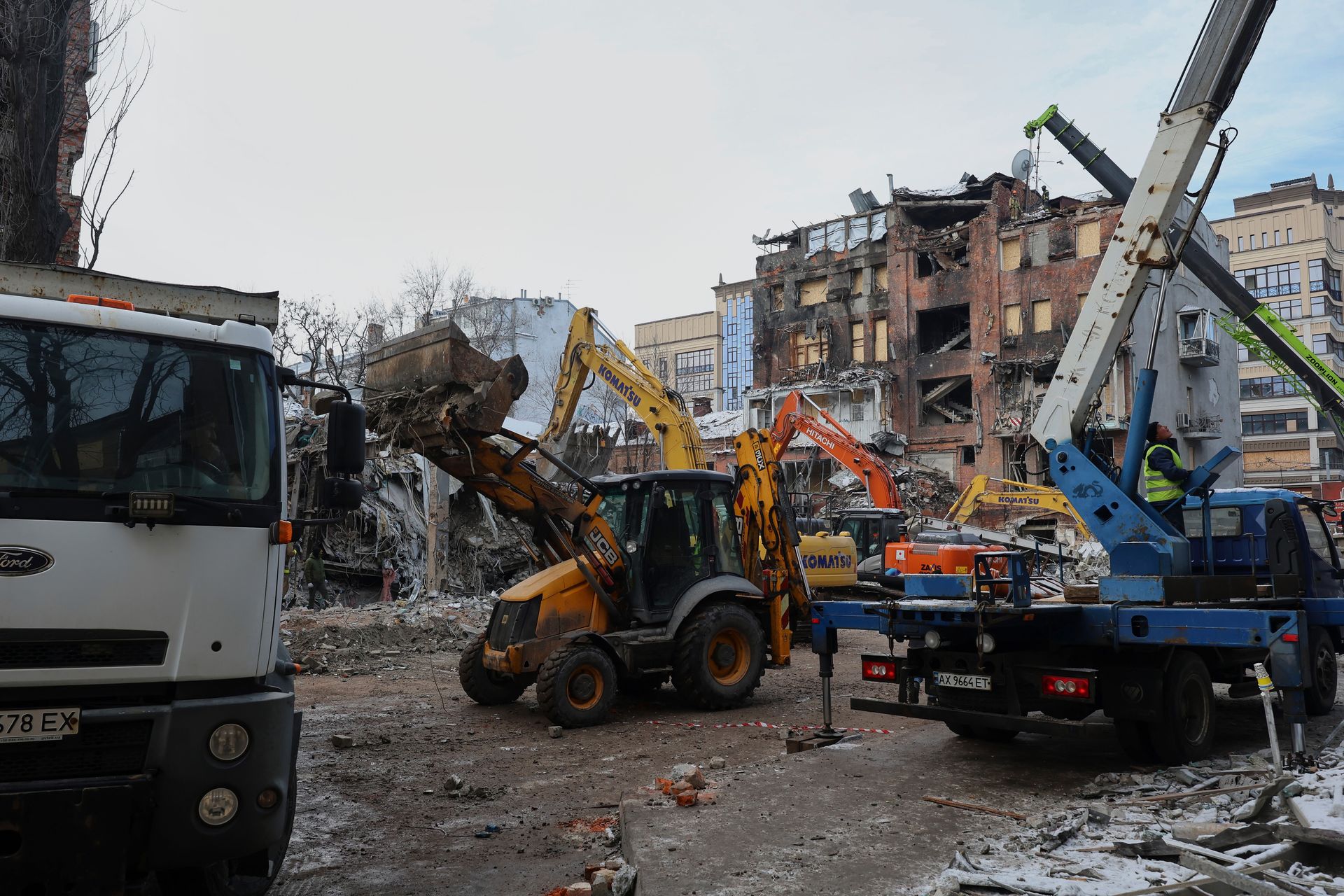 Ataki na Charków i Czarnomorsk. Rosja uderza w kluczową infrastrukturę
