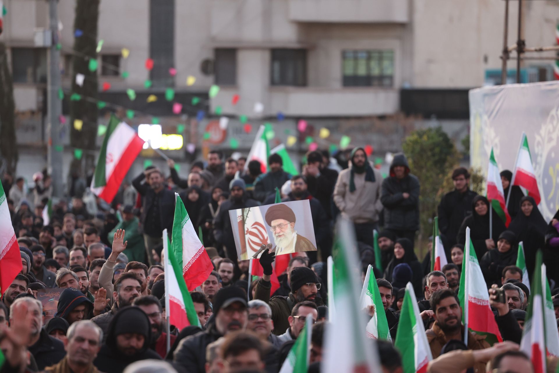 Tak odpowie Iran? USA ostrzegają