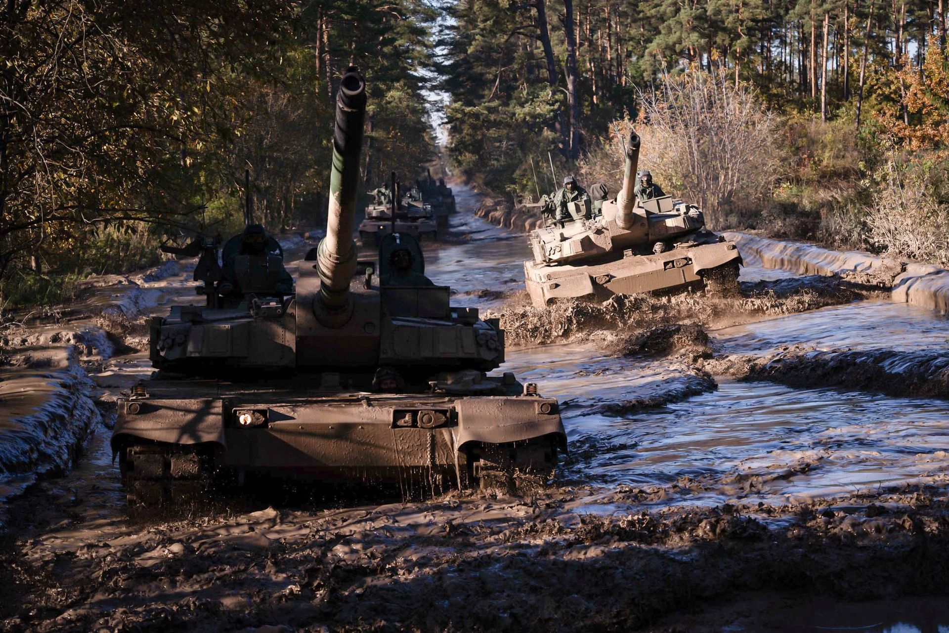 Sprawdzają czołgi z Korei. Wojskowi opisują je w czterech słowach