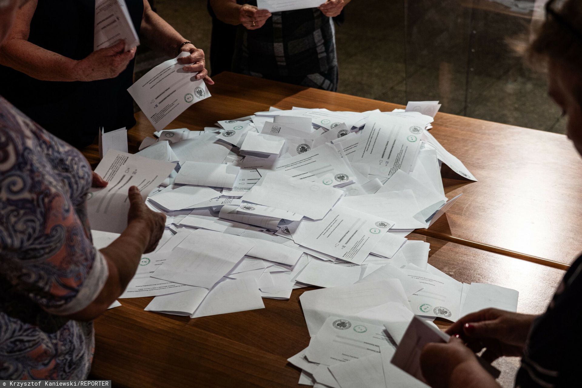 Finał sprawy błędów w wyborach. Zaczęło się przeliczanie głosów na polecenie SN