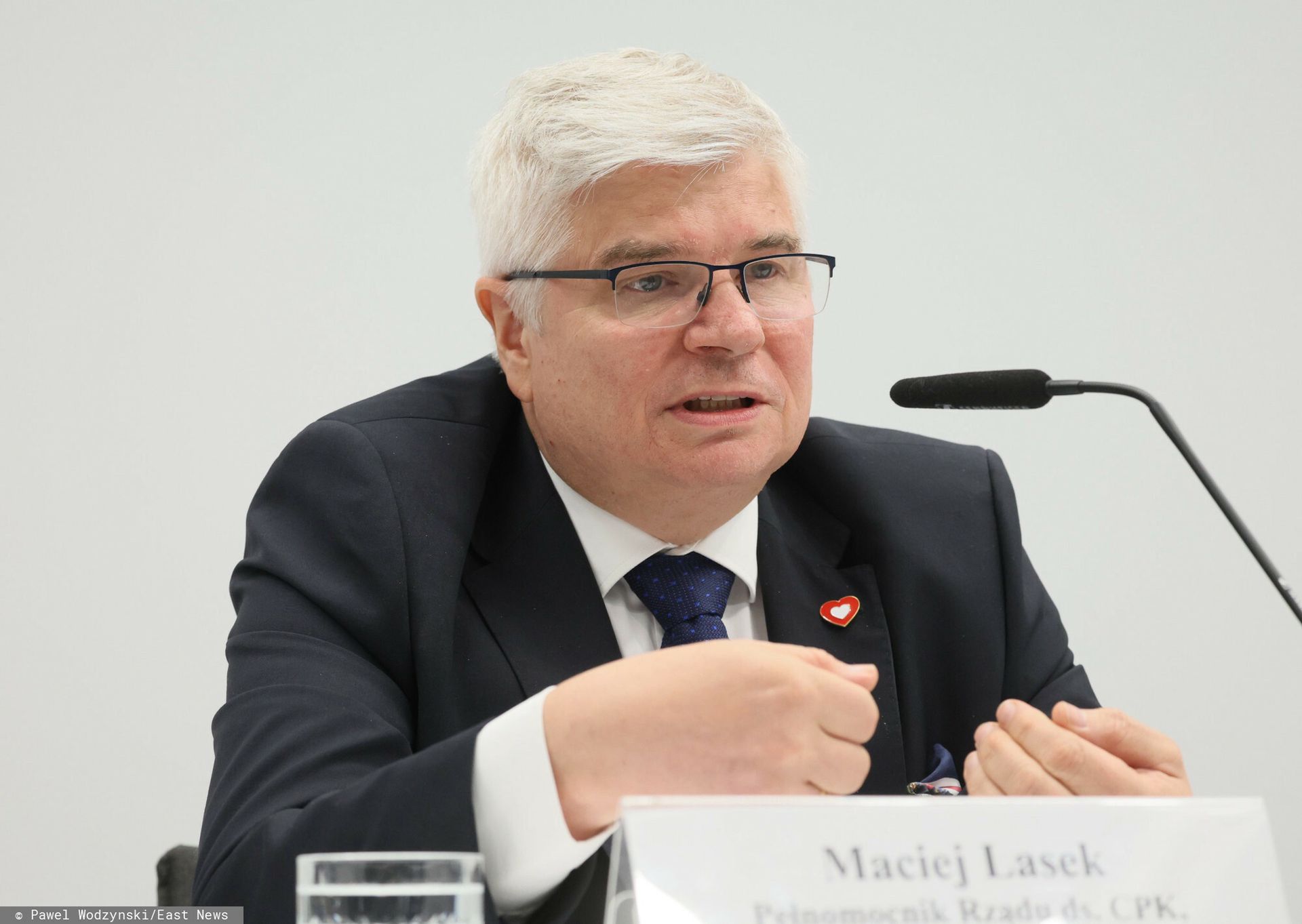 Strategiczna dla CPK działka sprzedana. Lasek zabrał głos