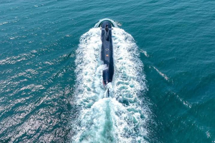 Pierwsza taka wymiana. Chiny wysyłają okręty na ćwiczenia do Rosji