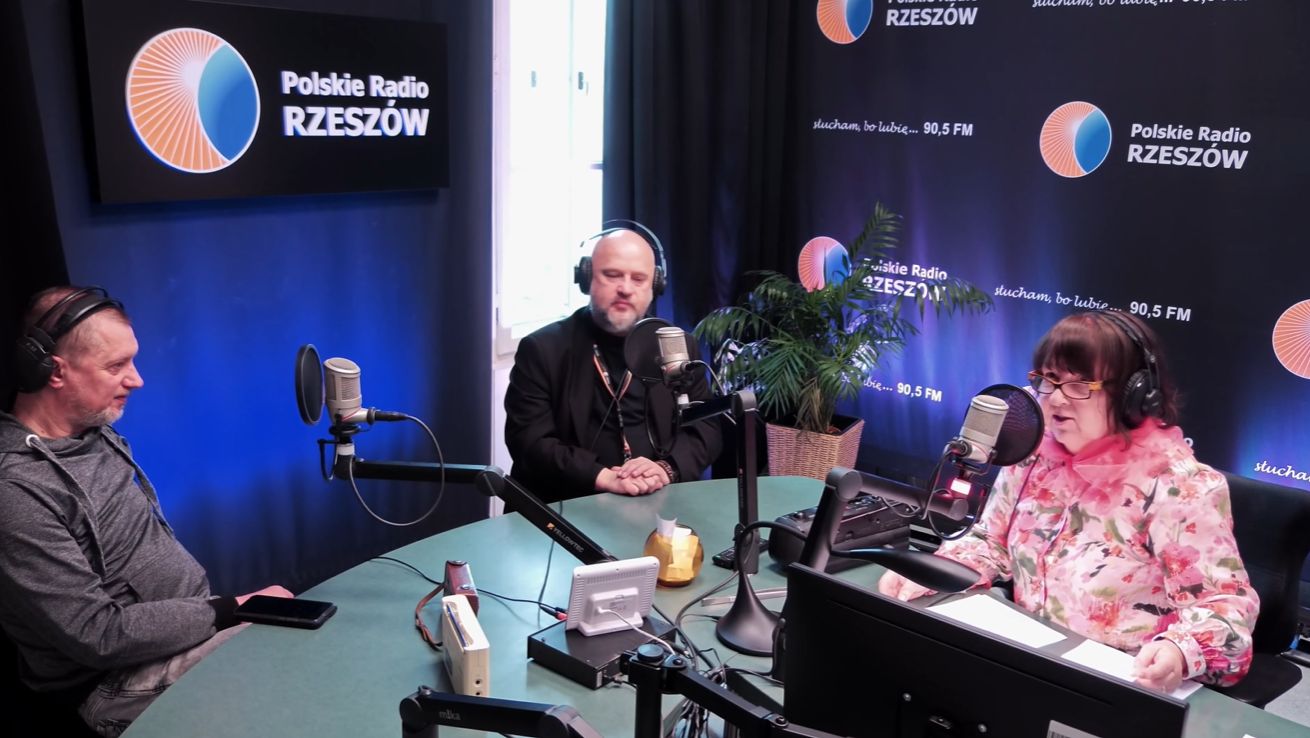 KRRiT przekaże dwóm nadawcom prawie 1,3 mln zł