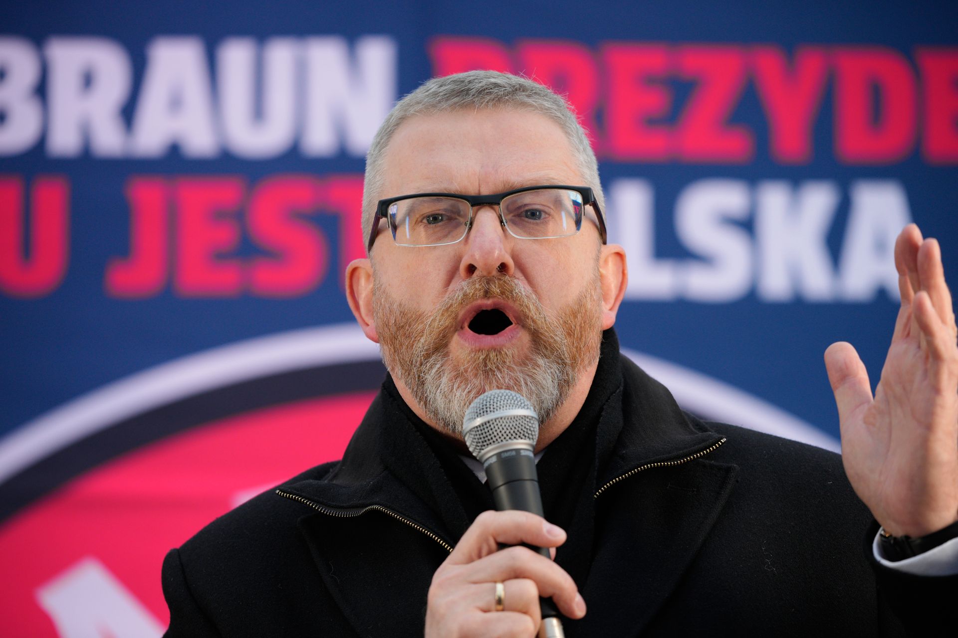 Ciemne chmury nad Braunem. Prokuratura złożyła wniosek