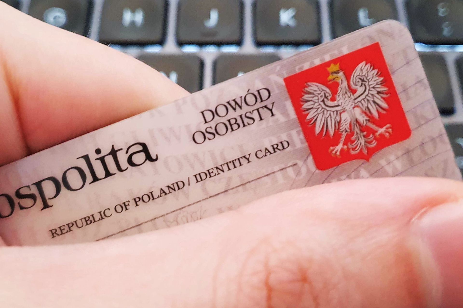 Zastrzeż PESEL. Wystarczy użyć mObywatela