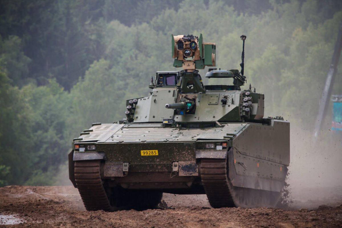 "Demony" prędkości. Formuła 1 zapakowana do wozów bojowych