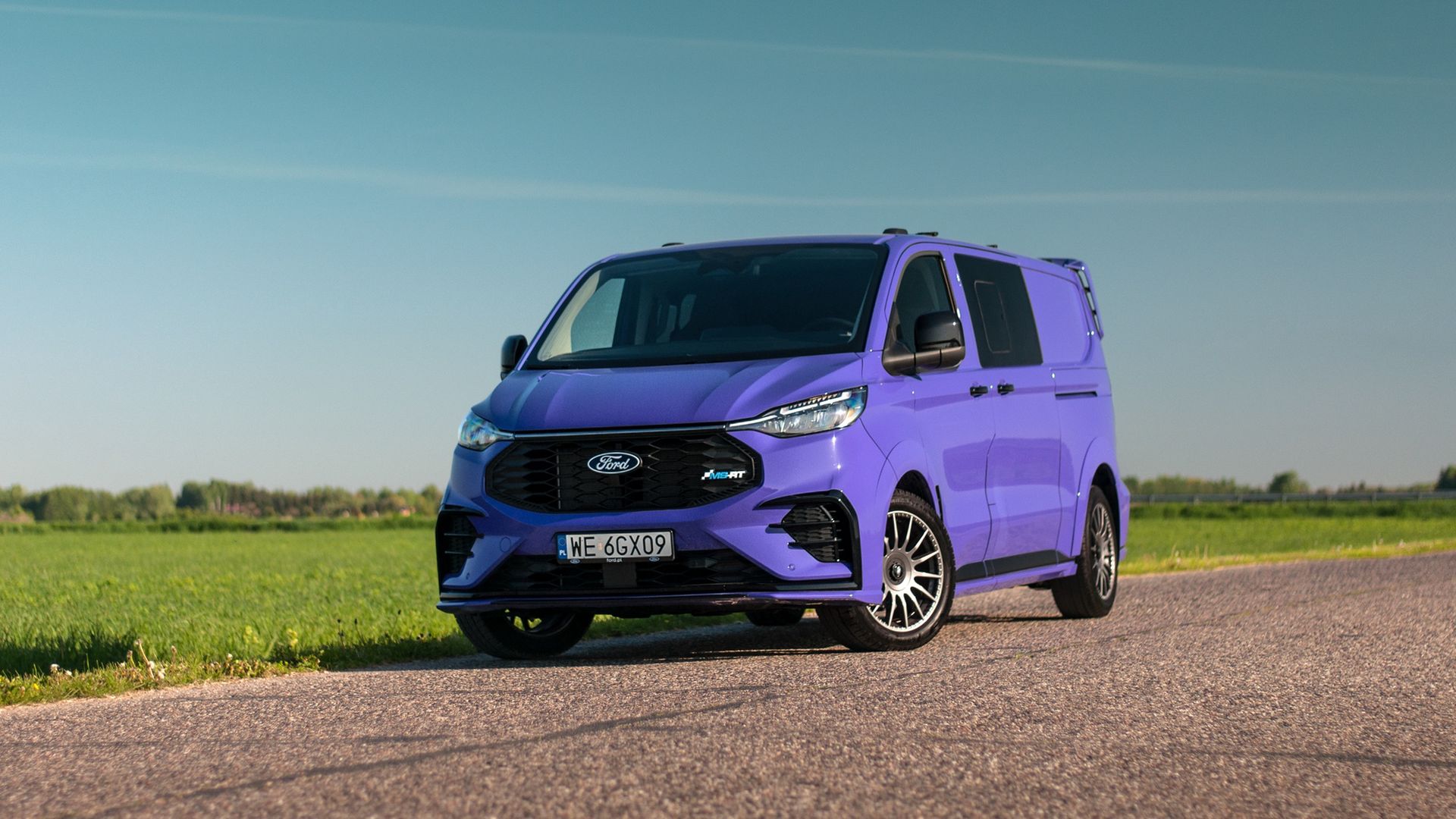 Test: Ford Transit Custom MS-RT - wszyscy by chcieli, ale mało kto potrzebuje