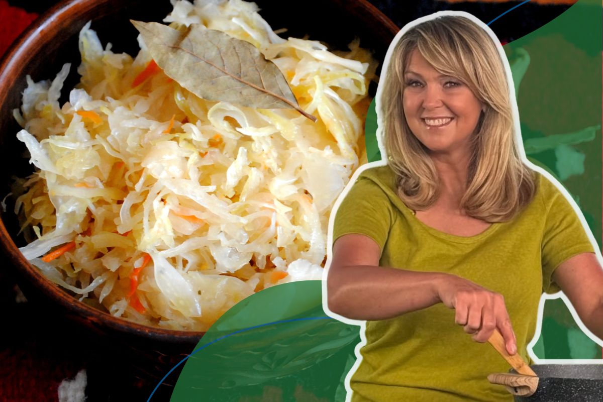 Ewa Wachowicz robi kiszoną kapustę w ten sposób. To najlepszy przepis, jaki znam