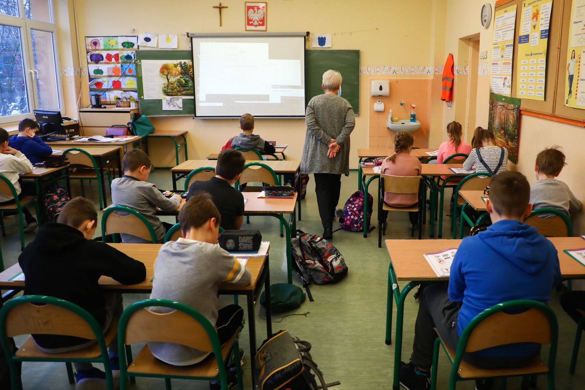 Podręcznik do relgii na cenzurowanym. Jest wniosek do MEN