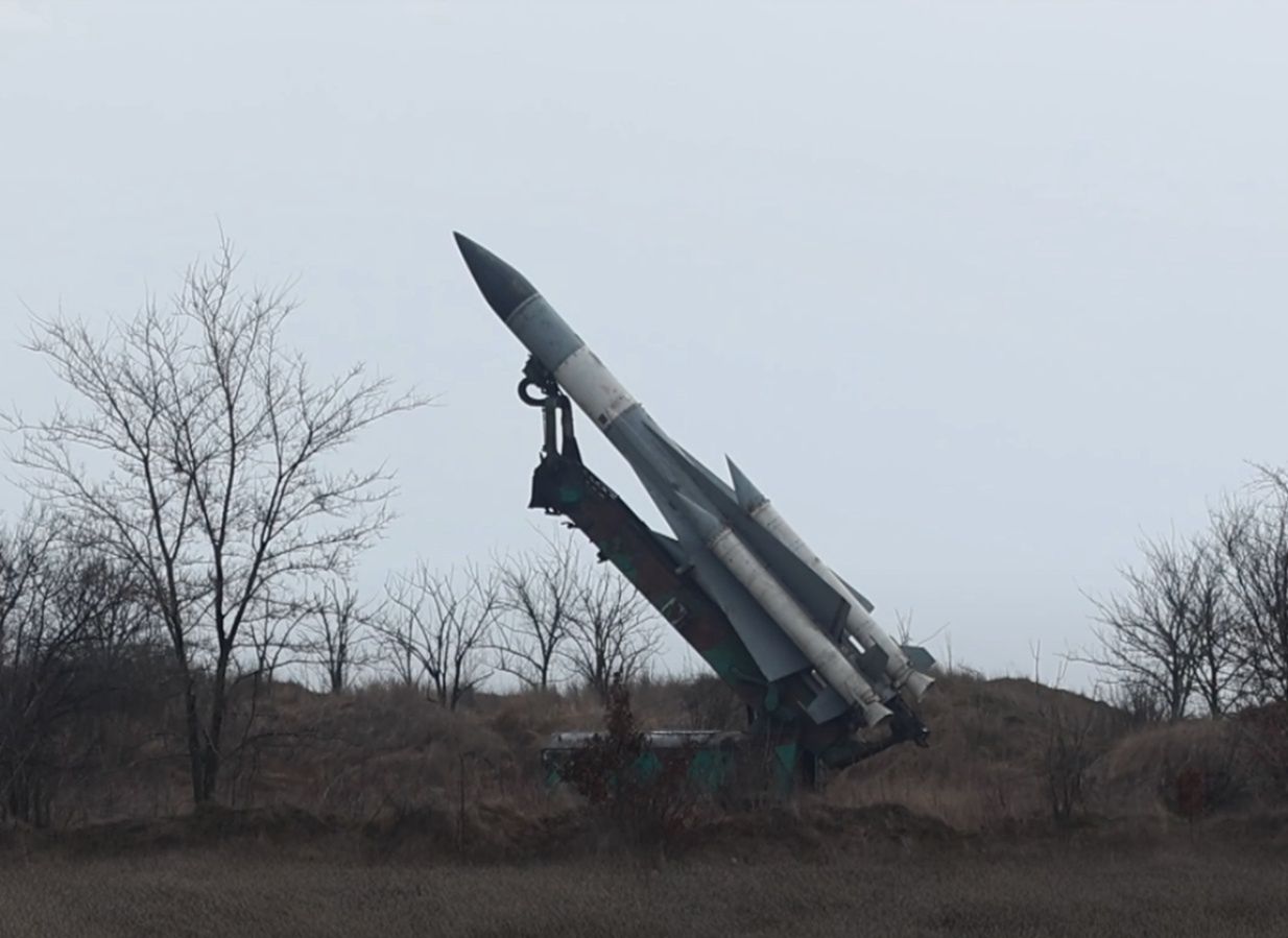 "Wyjątkowe, ale też ryzykowne". Ukraińcy o użyciu S-200