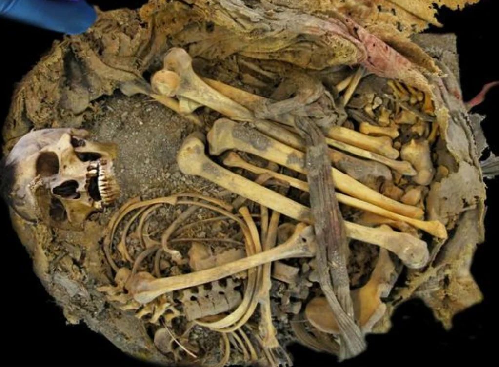 Mumia sprzed 1000 lat. Jeden element przetrwał do dzisiaj