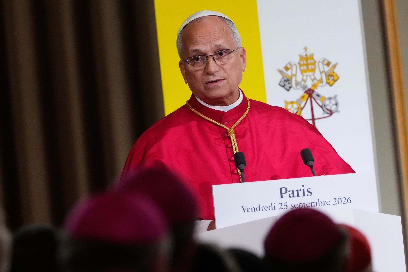 Papież w Pałacu Elizejskim. Wskazał na "nieodzowny fundament"