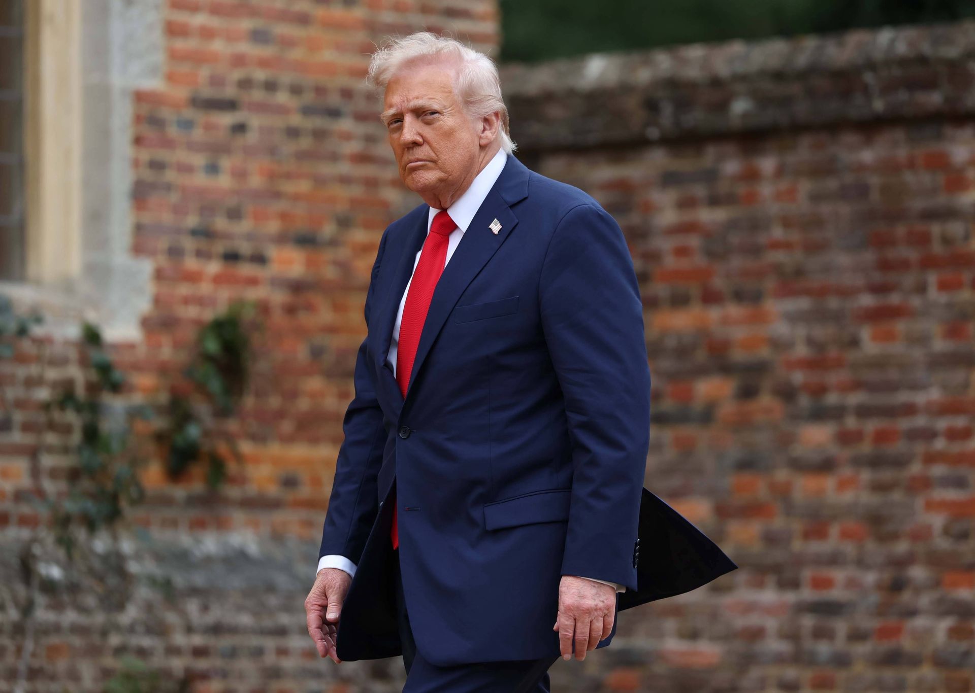 Donald Trump po incydentach z dronami. Polacy ocenili jego reakcję