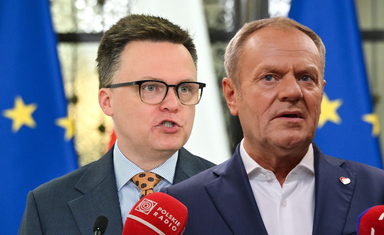 Hołownia był szantażowany przez Tuska? "Dzisiaj jest ukarany"