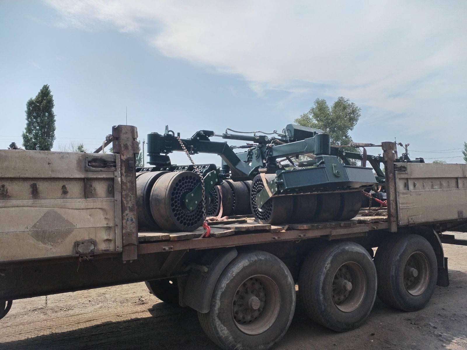 Rolnicy przekazali broń. Posłuży armii do walki z minami