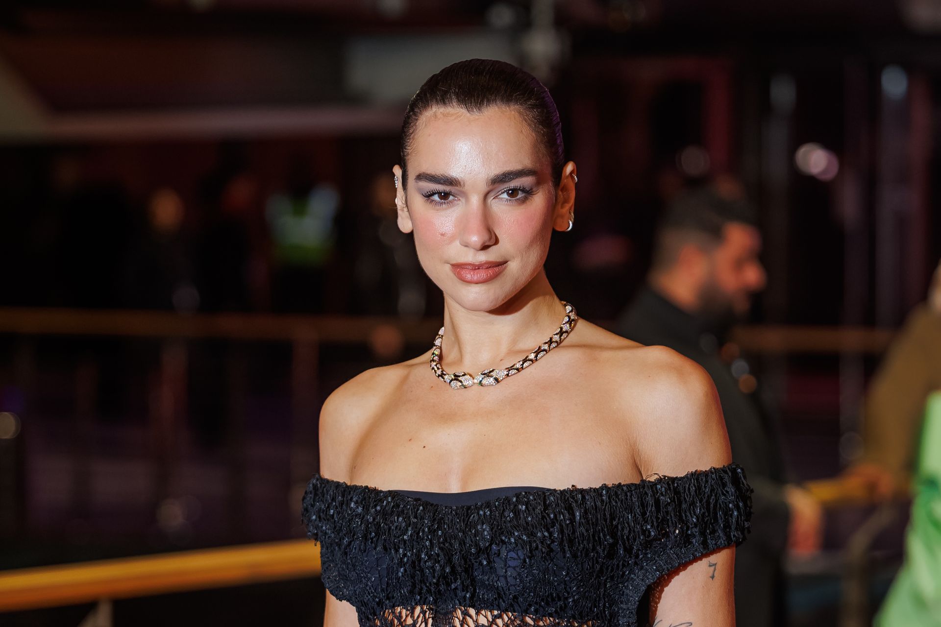 Dua Lipa pozywa Samsung. Miała nic nie wiedzieć o reklamie